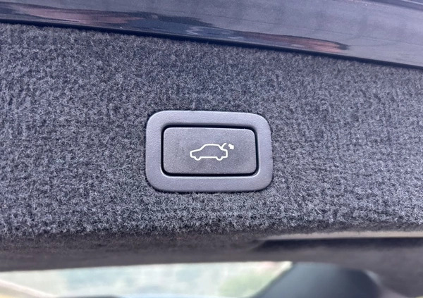 Volvo V70 cena 29999 przebieg: 195000, rok produkcji 2011 z Środa Wielkopolska małe 667